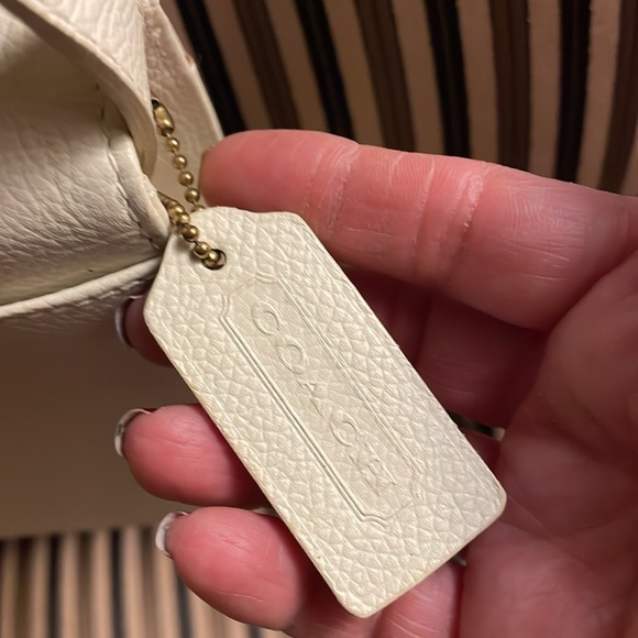 Vintage Coach ROYALTON BAG IVORY 4403 -from the Madison collection-made in Italy - Picture 5 of 16
